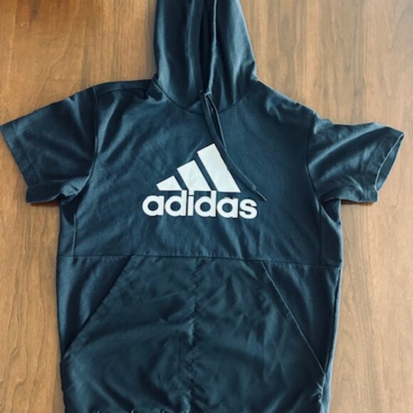 CLEARANCE!  ADIDAS - Men's Short Sleeve Hoodie, Black, Size S - Picture 4 of 10